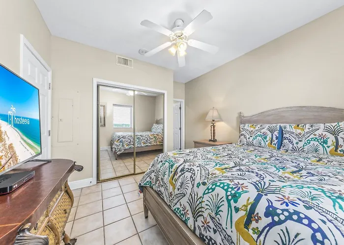 San Carlos Apartment *