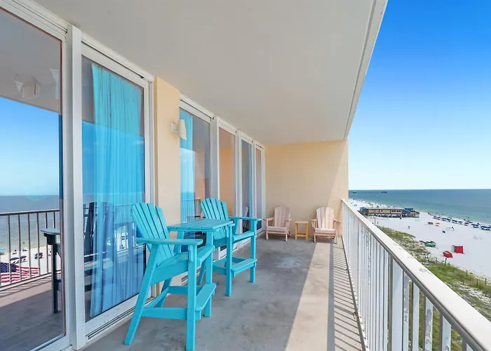 San Carlos Apartment *